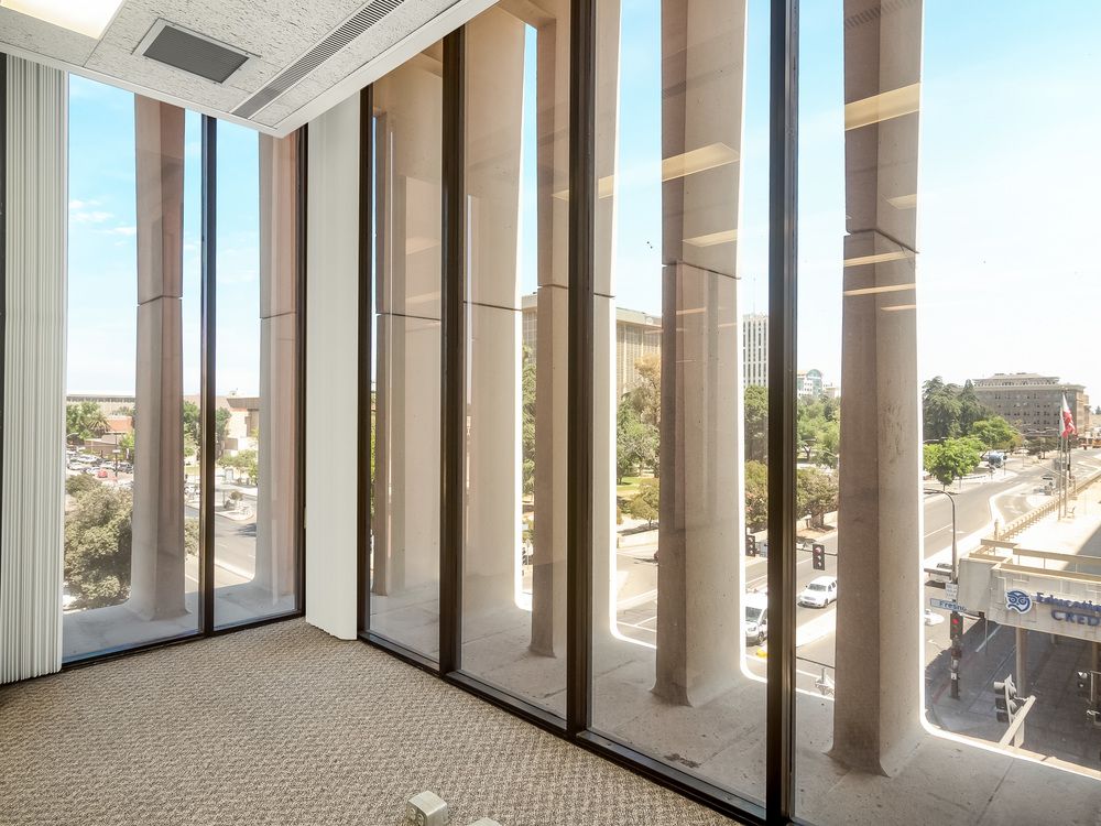 Office Space Available in Excellent Condition & Move-In Ready : 1221 Van Ness Ave, Fresno, CA 93721